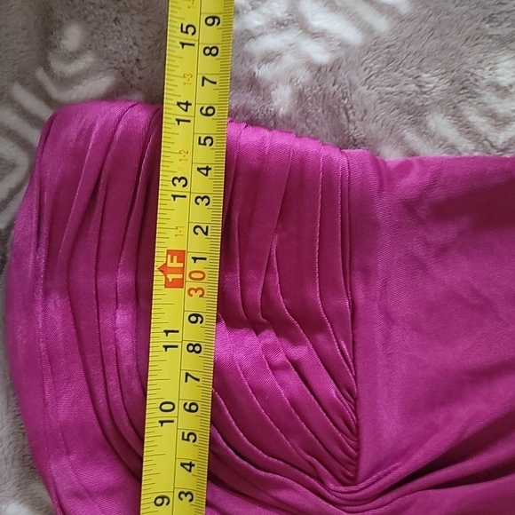 BCBG Maxazria Strapless Tube Top Size Small in Pink - Picture 6 of 7